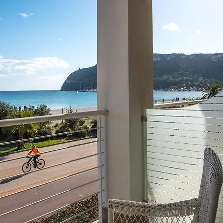 Nautilus Hotel 3*