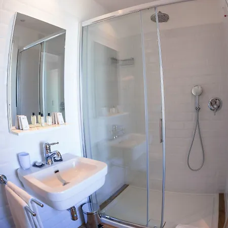 Nautilus Hotel 3*