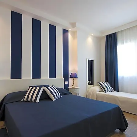 Szálloda Nautilus 3*