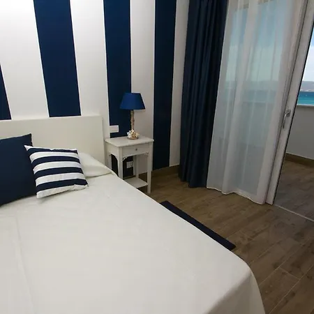 Nautilus Szálloda 3*
